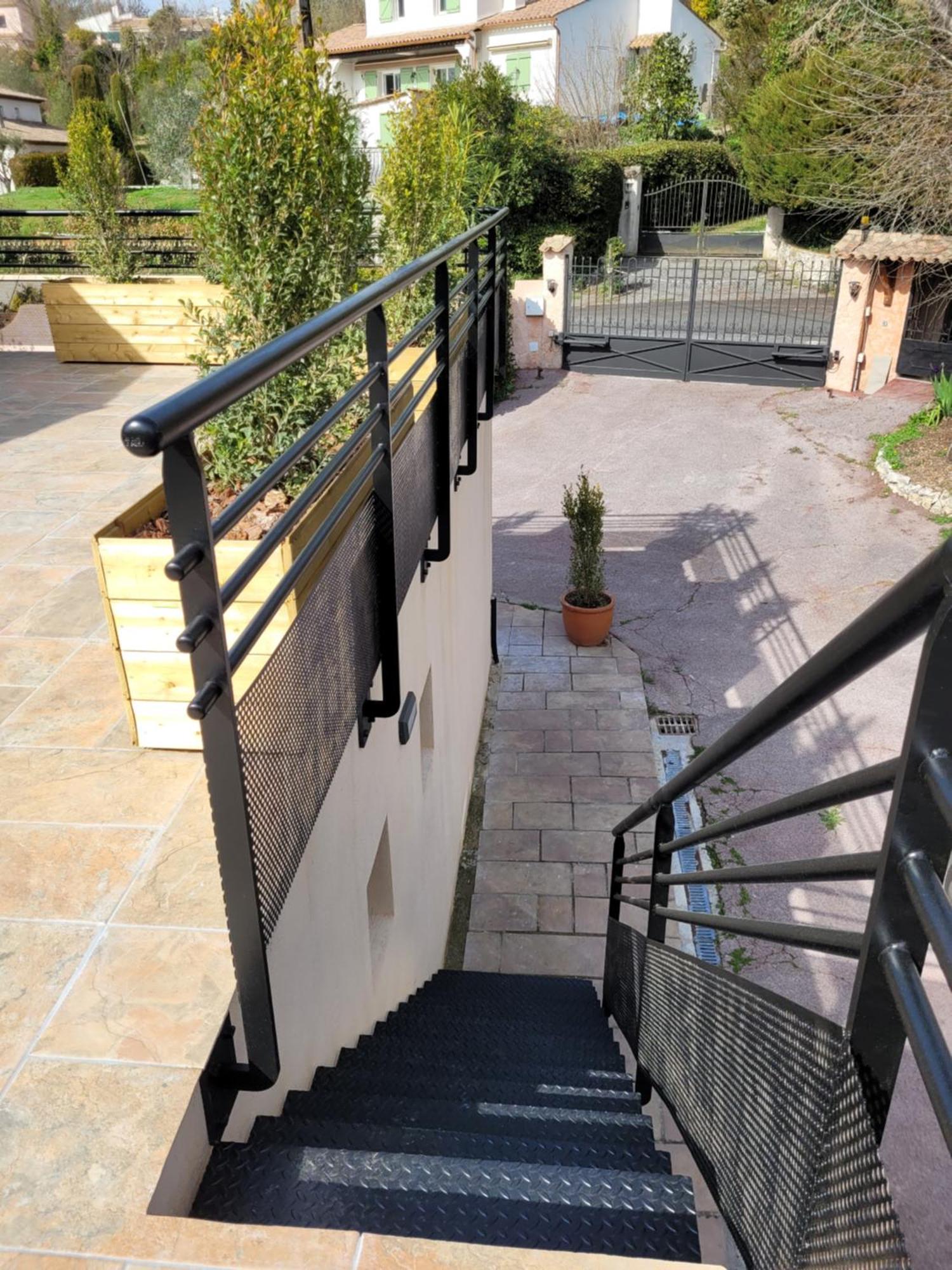 Villa L'Abaguie-Charmant Logement Au Calme Entre Mer Et Montagne Кань-сюр-Мер Экстерьер фото
